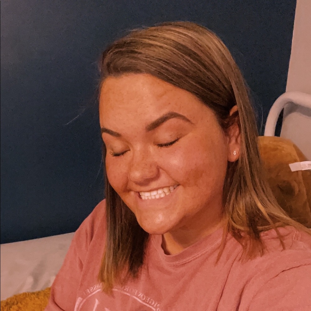 Meet your Posher, Hannah